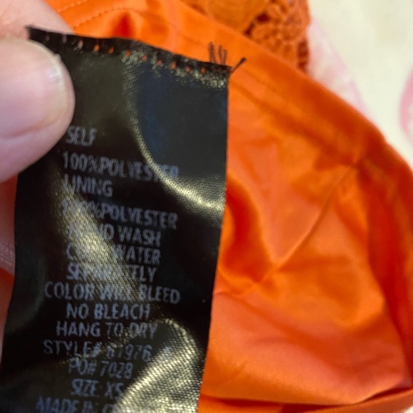 LU LU’S crochet dress. XS sleeveless - Picture 10 of 11